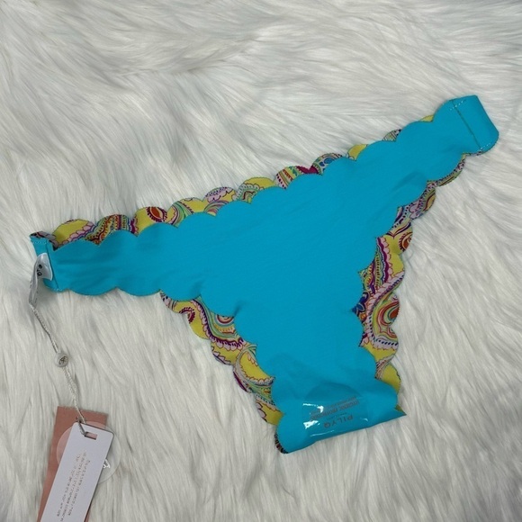 NWT Pilyq Bahia Reversible Seamless Wave Teeny Bikini Bottom Small - Picture 7 of 10